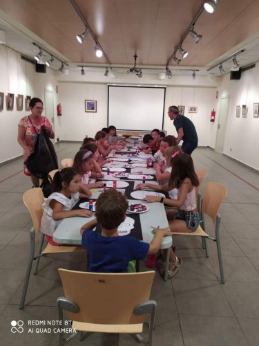 Una-Pandemia-de-Collage-taller-infantil-3